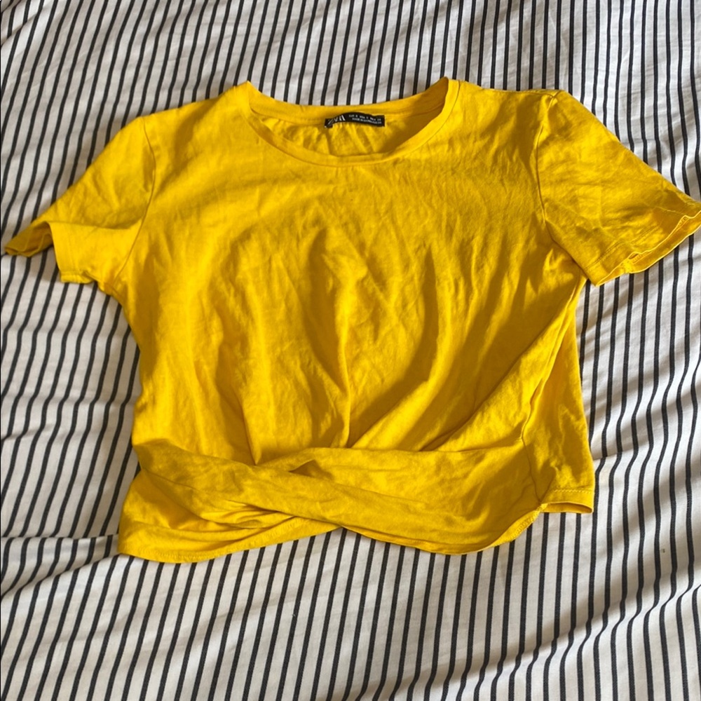 Zara Yellow Crop Tie Front T-Shirt